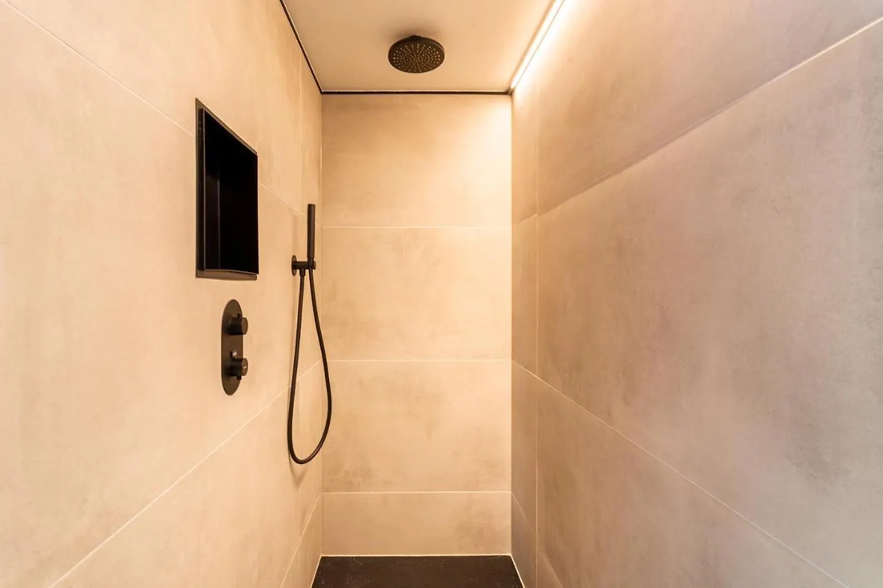 Luxe En Authenticiteit Appartement Antwerpen België